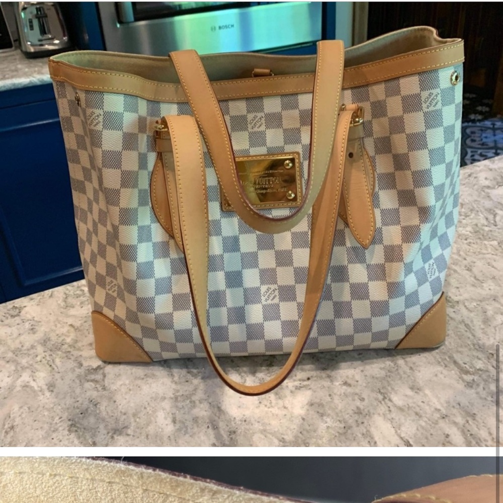 Louis Vuitton Damier Azur Tote - Cream and Tan